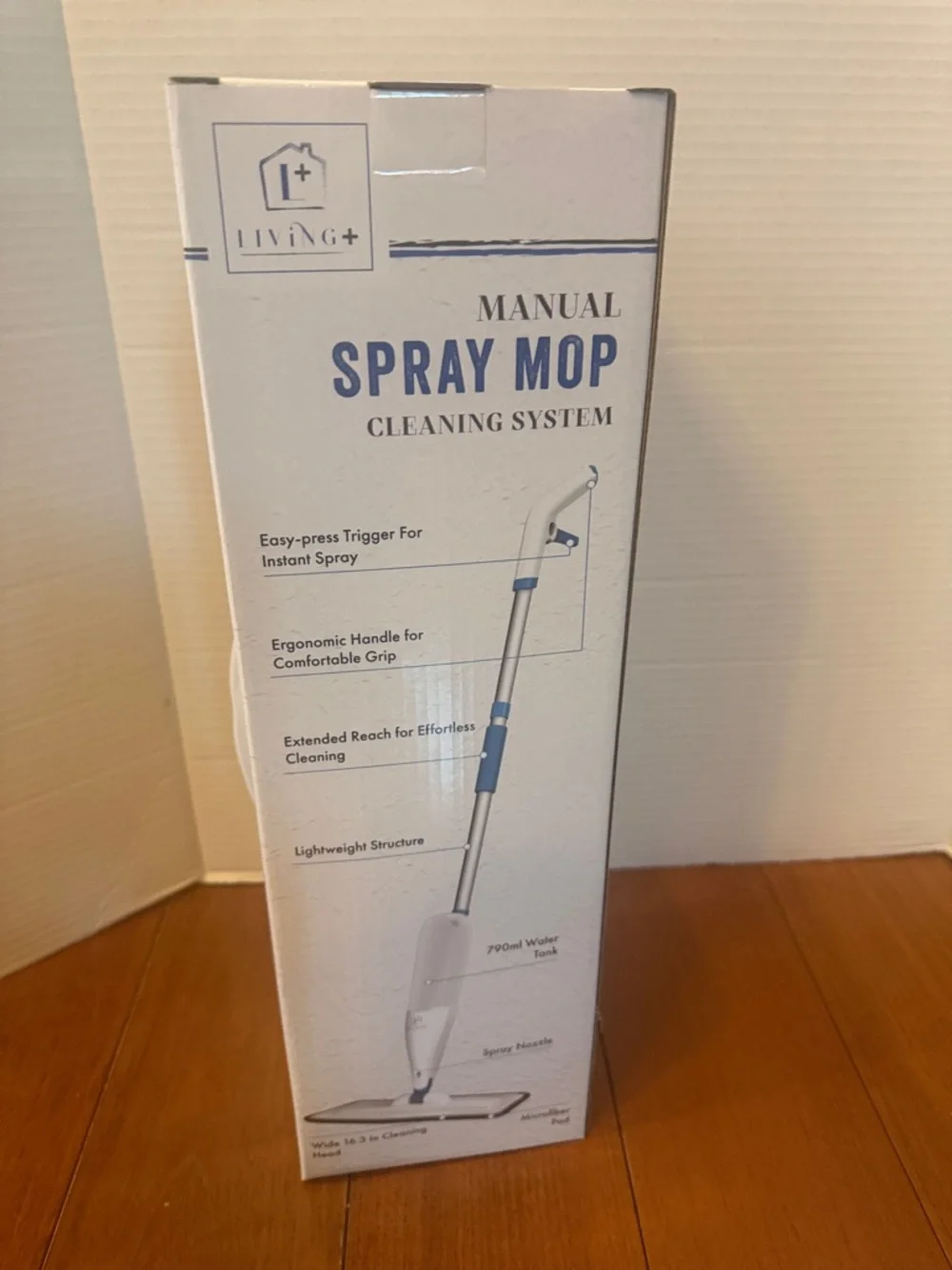 LIVING+ Manual Spray Mop cleaning system w/ 2 pads New